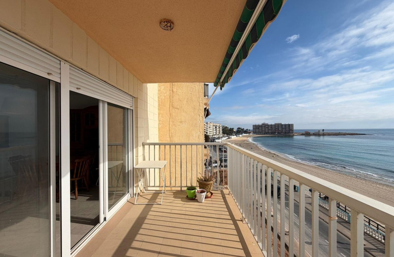 Herverkoop - Appartement -
Torrevieja - Playa de los Locos