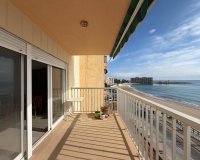 Herverkoop - Appartement -
Torrevieja - Playa de los Locos
