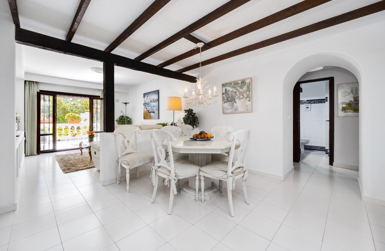 Herverkoop - Appartement -
Torrevieja - Playa de los Locos