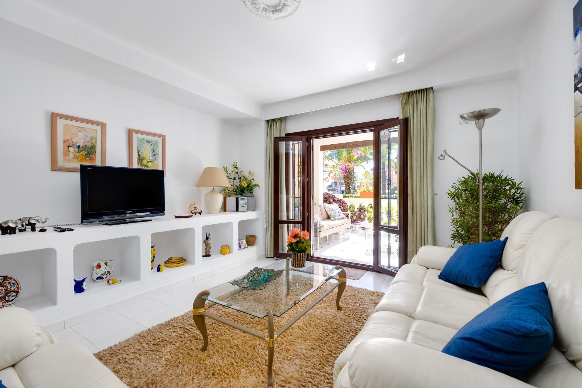 Herverkoop - Appartement -
Torrevieja - Playa de los Locos