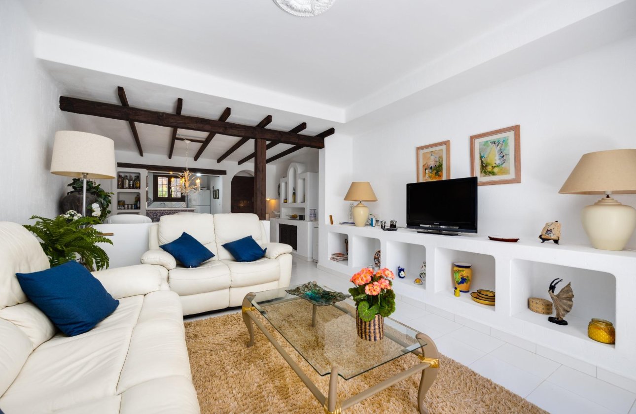 Herverkoop - Appartement -
Torrevieja - Playa de los Locos