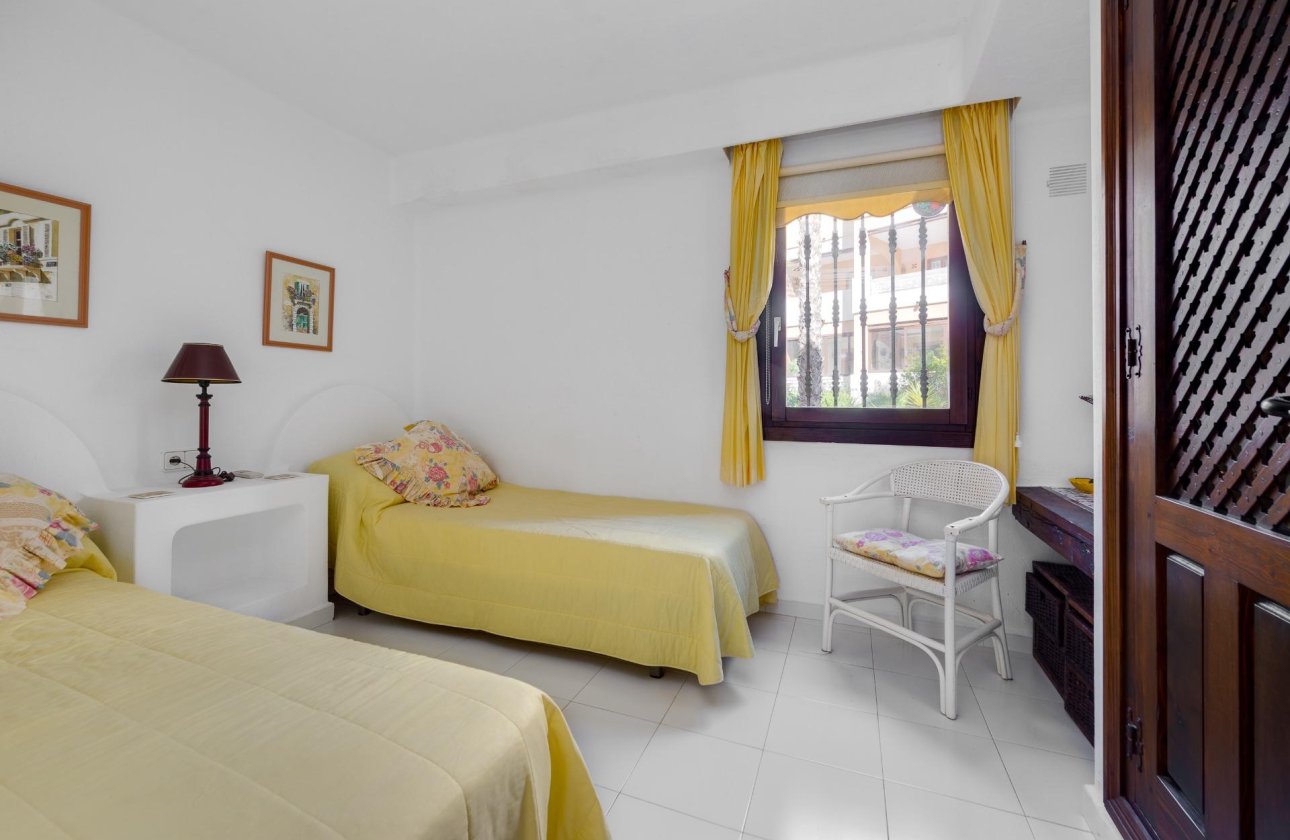 Herverkoop - Appartement -
Torrevieja - Playa de los Locos