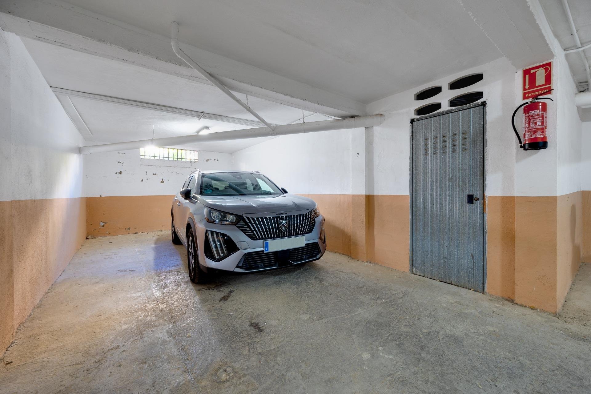 Herverkoop - Appartement -
Torrevieja - Playa de los Locos