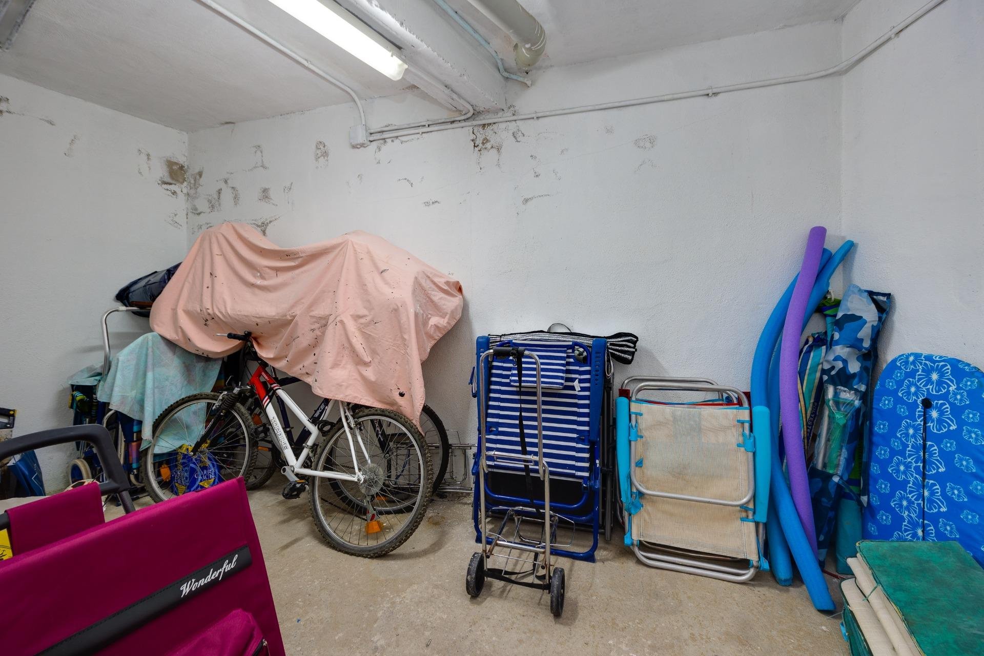 Herverkoop - Appartement -
Torrevieja - Playa de los Locos