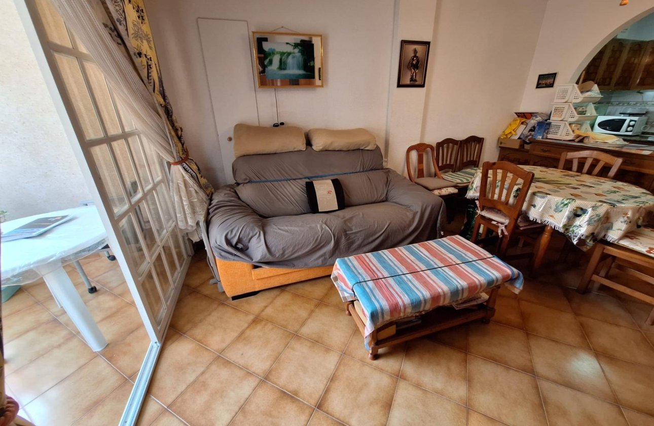 Herverkoop - Appartement -
Torrevieja - Playa de los Locos
