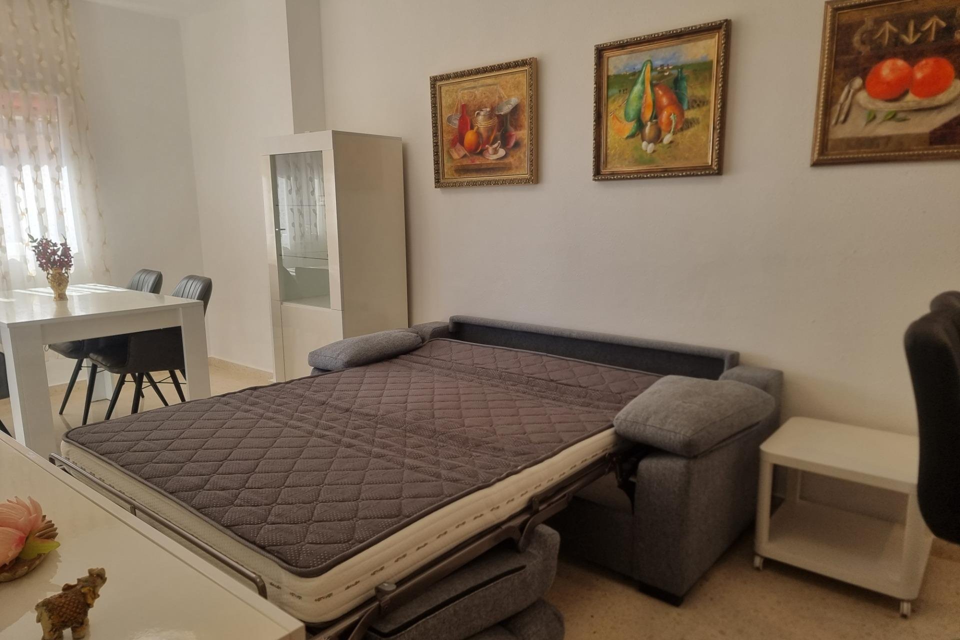 Herverkoop - Appartement -
Torrevieja - Playa de los Locos