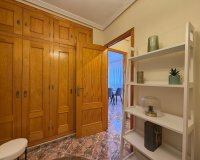 Herverkoop - Appartement -
Torrevieja - Playa de los Locos