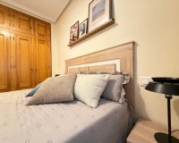 Herverkoop - Appartement -
Torrevieja - Playa de los Locos