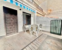 Herverkoop - Appartement -
Torrevieja - Playa de los Locos
