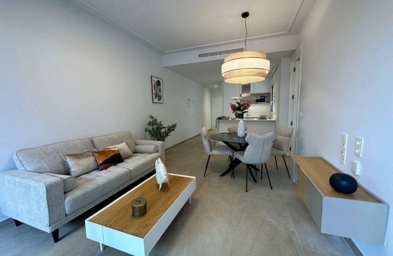 Herverkoop - Appartement -
Torrevieja - Playa de los Locos