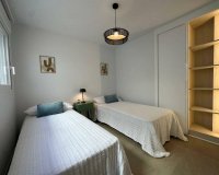 Herverkoop - Appartement -
Torrevieja - Playa de los Locos