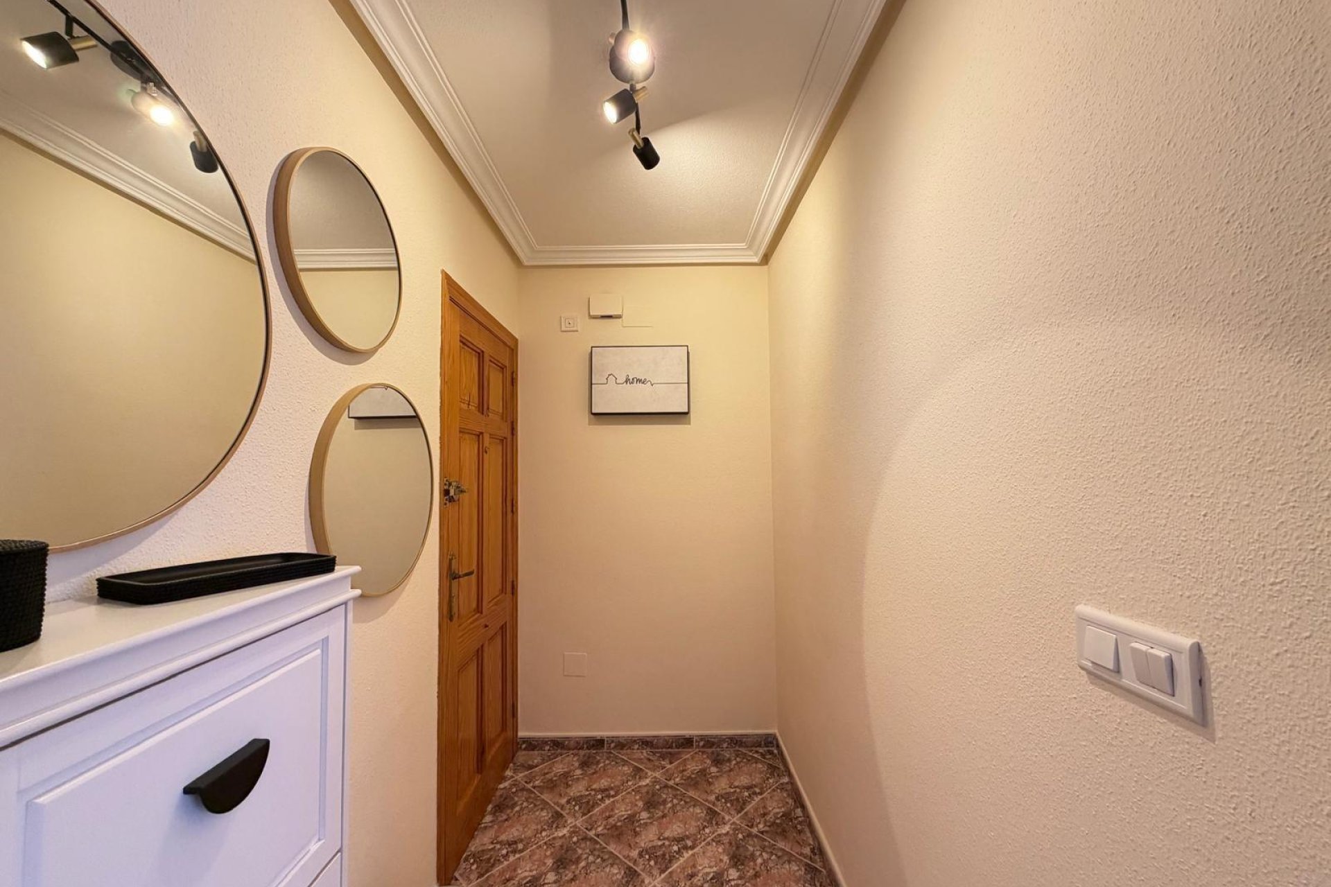 Herverkoop - Appartement -
Torrevieja - Playa de los Locos