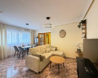 Herverkoop - Appartement -
Torrevieja - Playa de los Locos