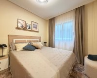 Herverkoop - Appartement -
Torrevieja - Playa de los Locos