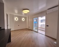 Herverkoop - Appartement -
Torrevieja - Playa de los Locos