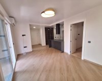 Herverkoop - Appartement -
Torrevieja - Playa de los Locos