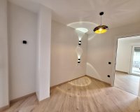 Herverkoop - Appartement -
Torrevieja - Playa de los Locos