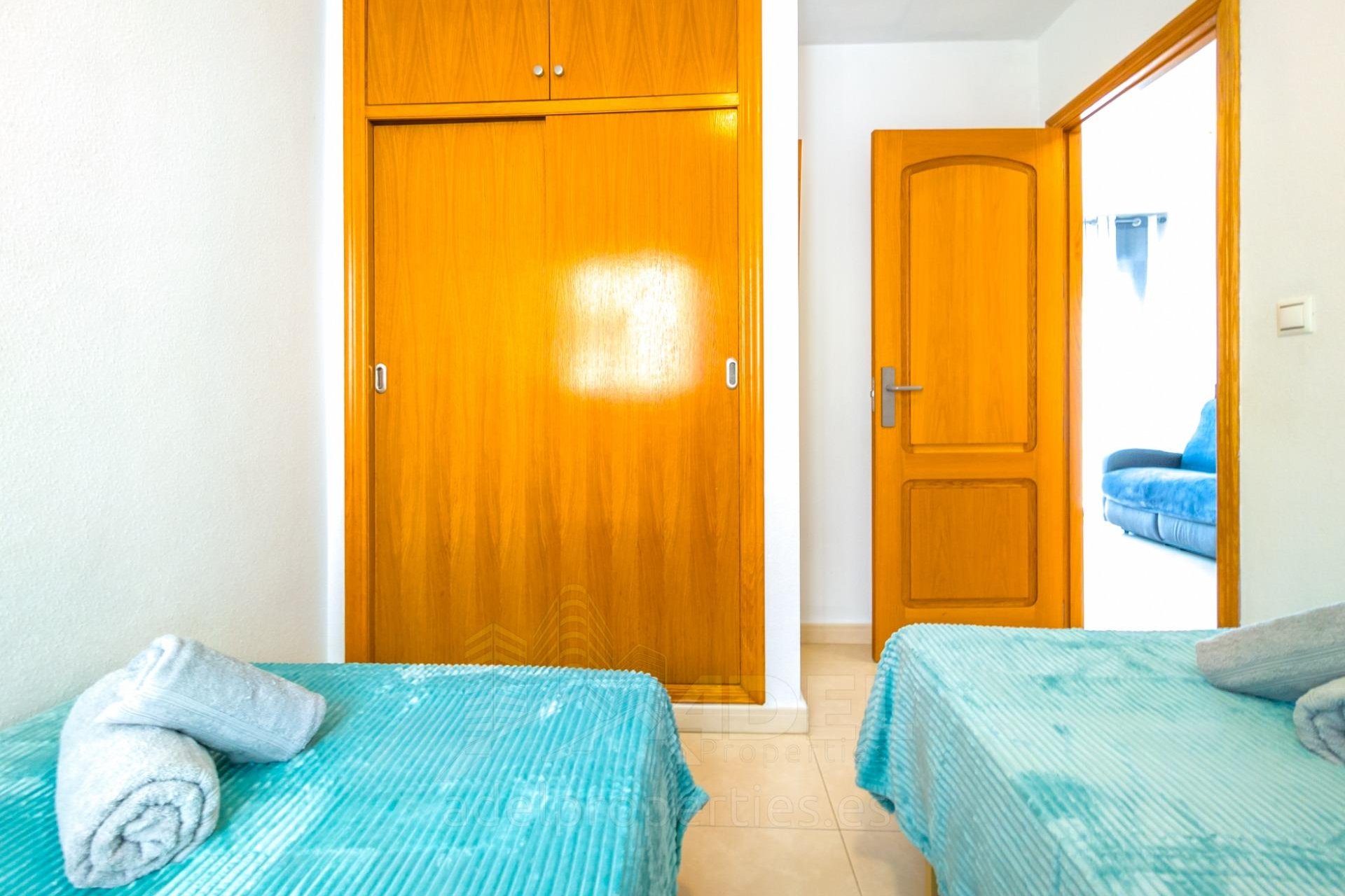 Herverkoop - Appartement -
Torrevieja - Playa de los Locos
