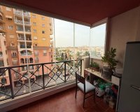 Herverkoop - Appartement -
Torrevieja - Playa de los Locos