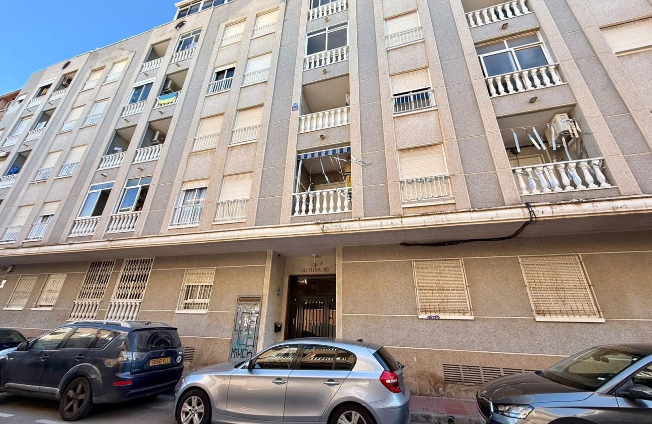 Herverkoop - Appartement -
Torrevieja - Playa de los Locos