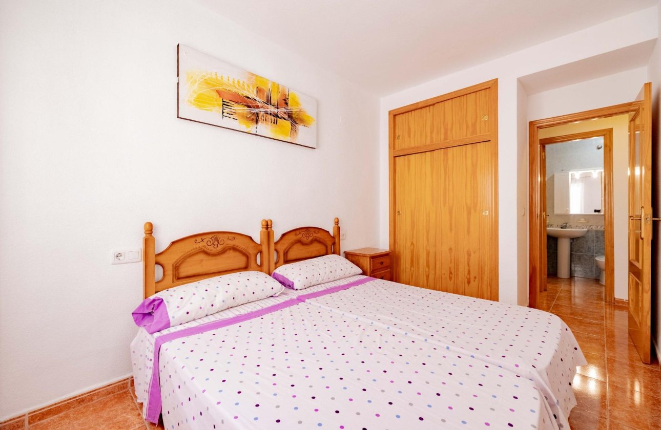 Herverkoop - Appartement -
Torrevieja - Playa de los Locos