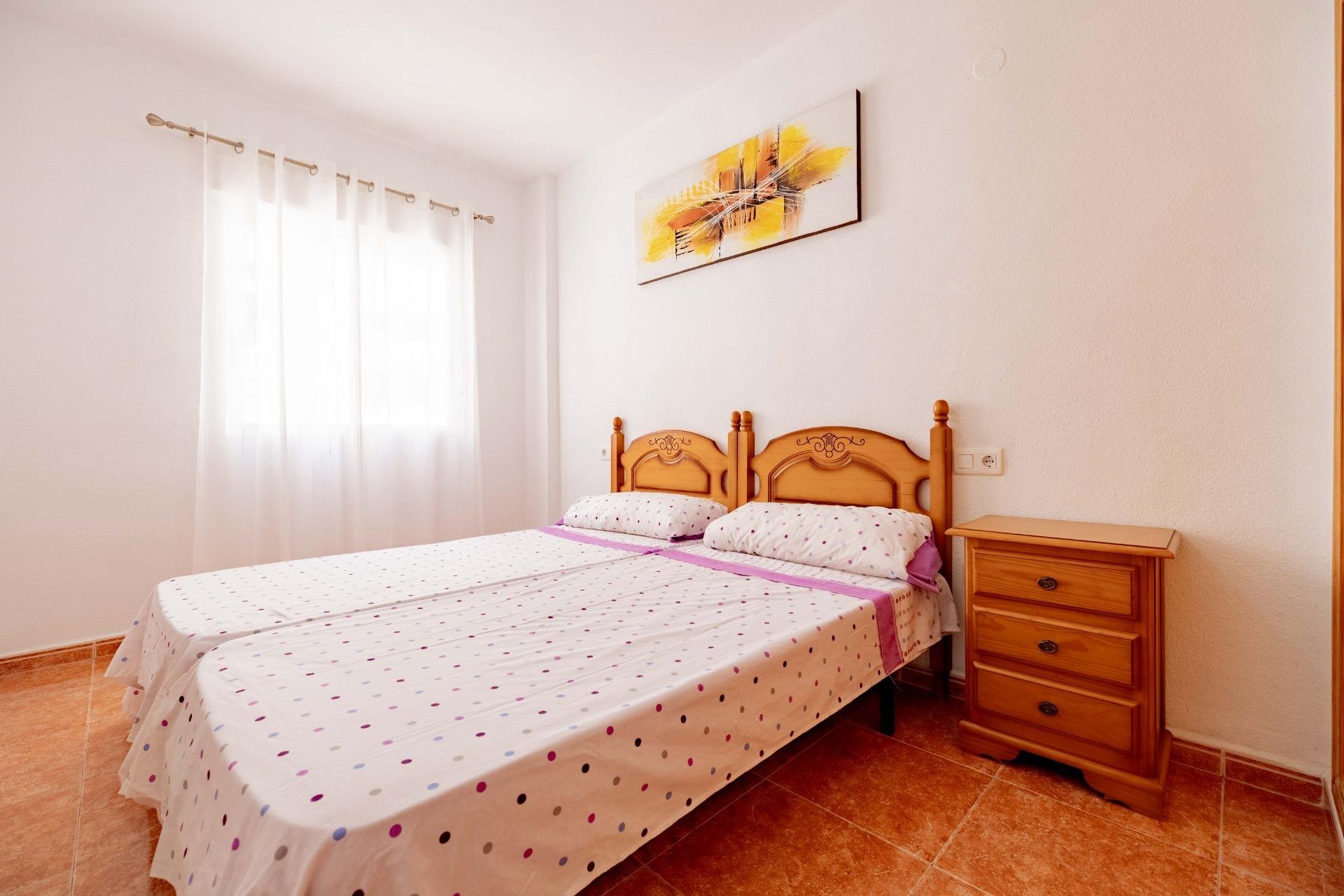 Herverkoop - Appartement -
Torrevieja - Playa de los Locos