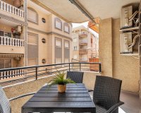 Herverkoop - Appartement -
Torrevieja - Playa de los Locos
