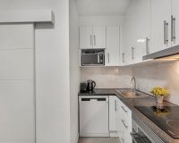 Herverkoop - Appartement -
Torrevieja - Playa de los Locos