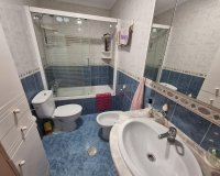 Herverkoop - Appartement -
Torrevieja - Playa de los Locos