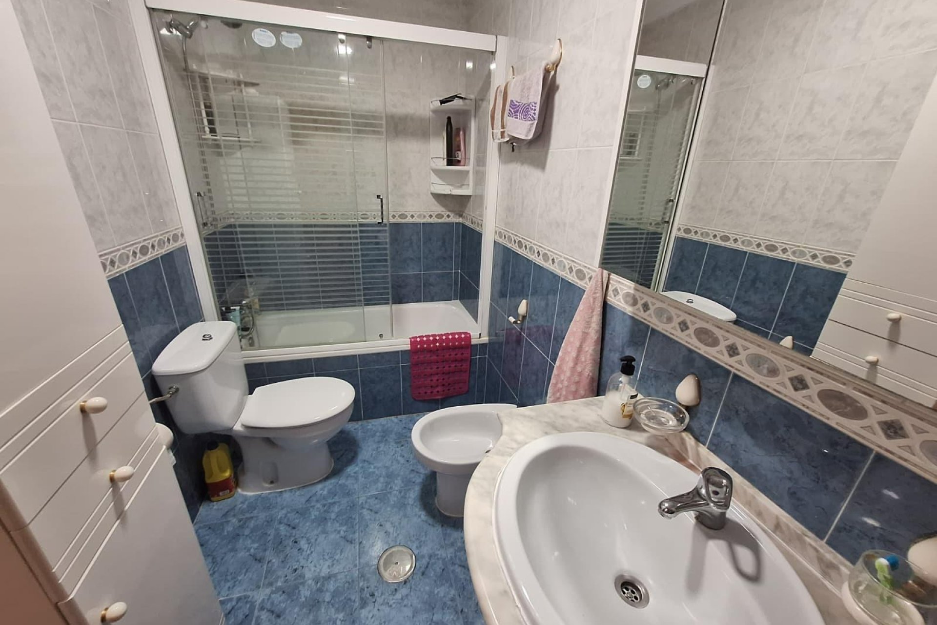Herverkoop - Appartement -
Torrevieja - Playa de los Locos