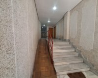 Herverkoop - Appartement -
Torrevieja - Playa de los Locos