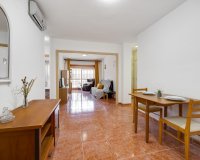 Herverkoop - Appartement -
Torrevieja - Playa De Los Naufragos