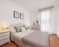 Herverkoop - Appartement -
Torrevieja - Playa De Los Naufragos