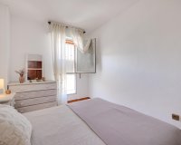 Herverkoop - Appartement -
Torrevieja - Playa De Los Naufragos