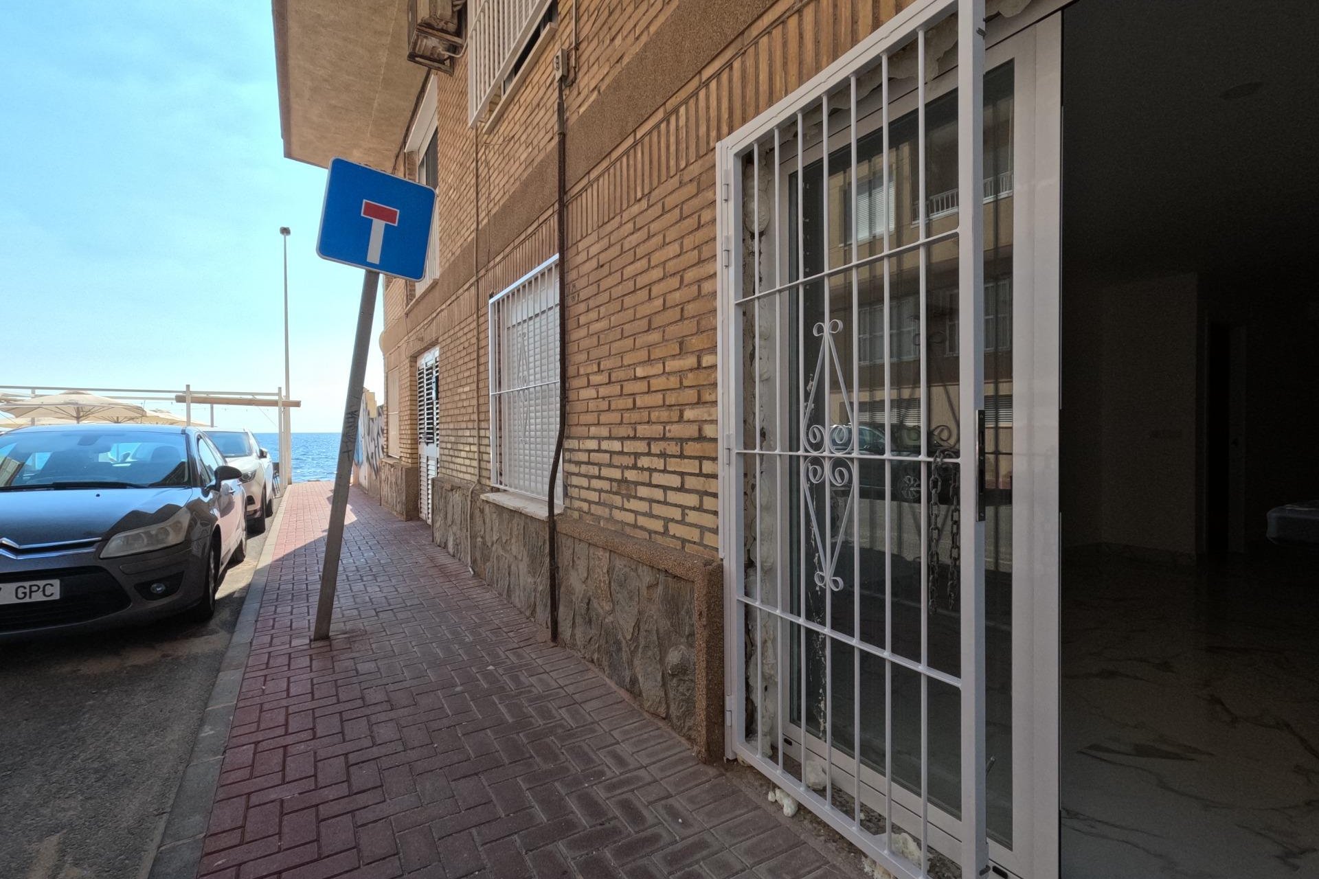 Herverkoop - Appartement -
Torrevieja - Playa De Los Naufragos