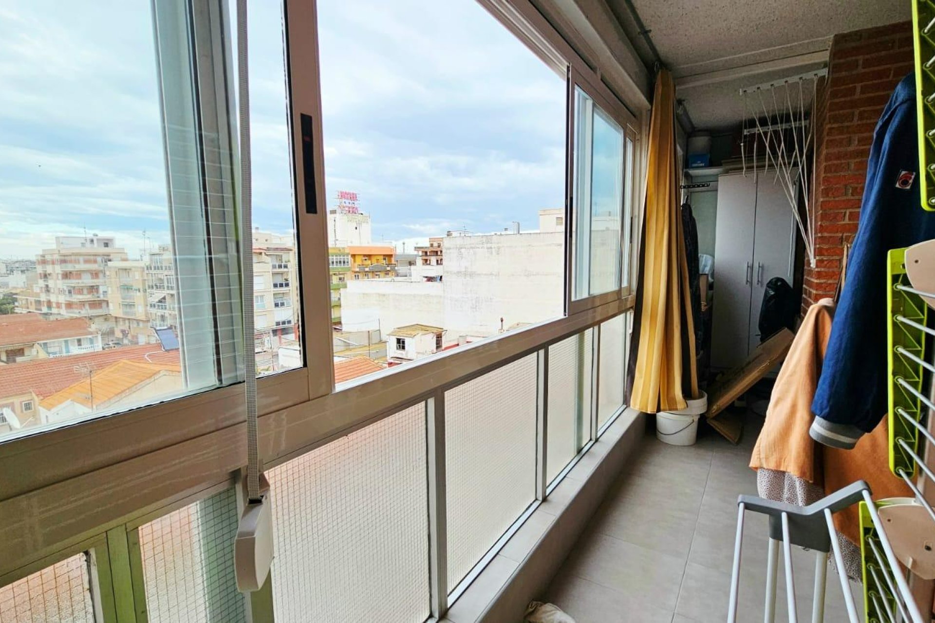 Herverkoop - Appartement -
Torrevieja - Playa De Los Naufragos