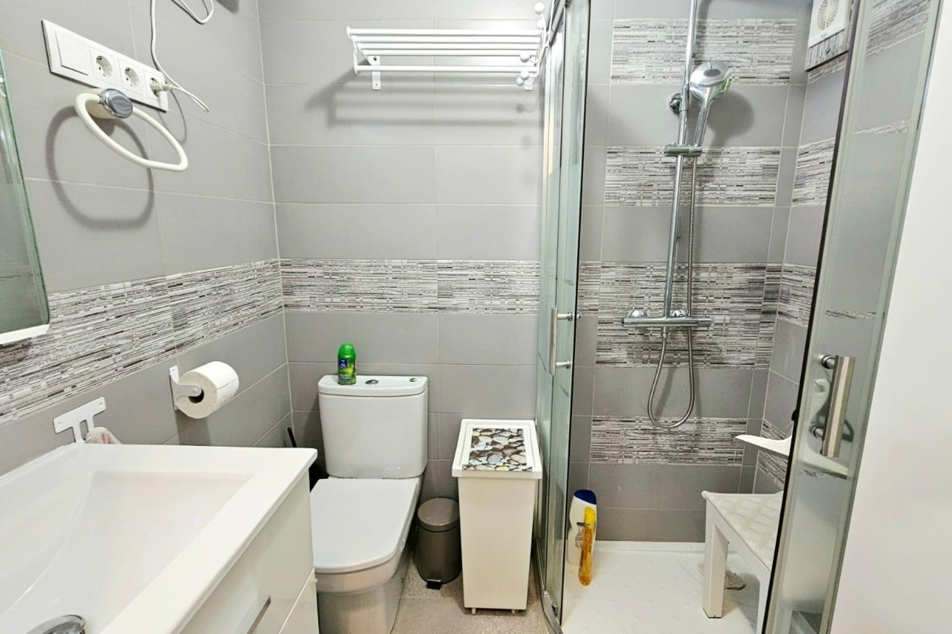 Herverkoop - Appartement -
Torrevieja - Playa De Los Naufragos