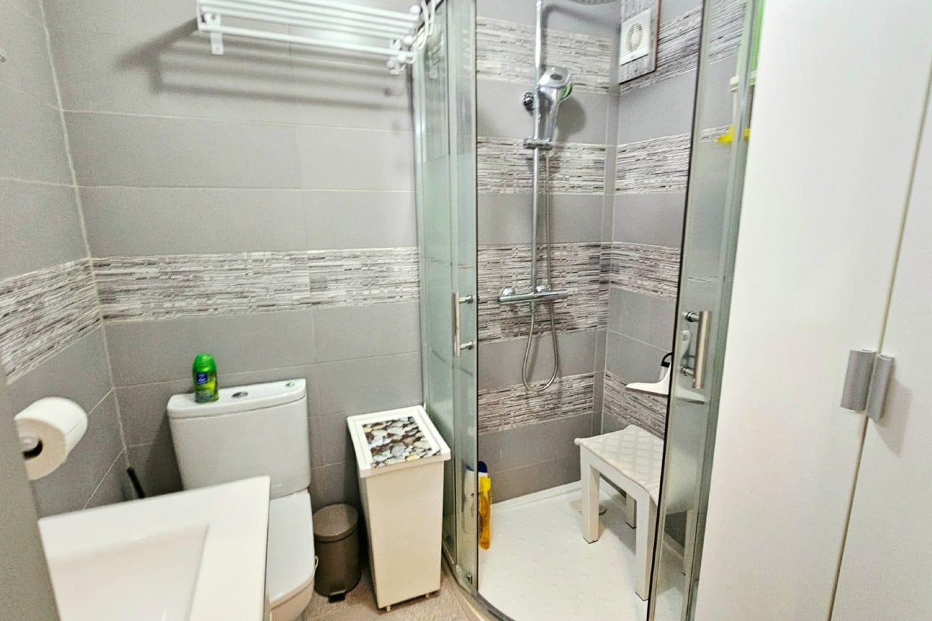 Herverkoop - Appartement -
Torrevieja - Playa De Los Naufragos