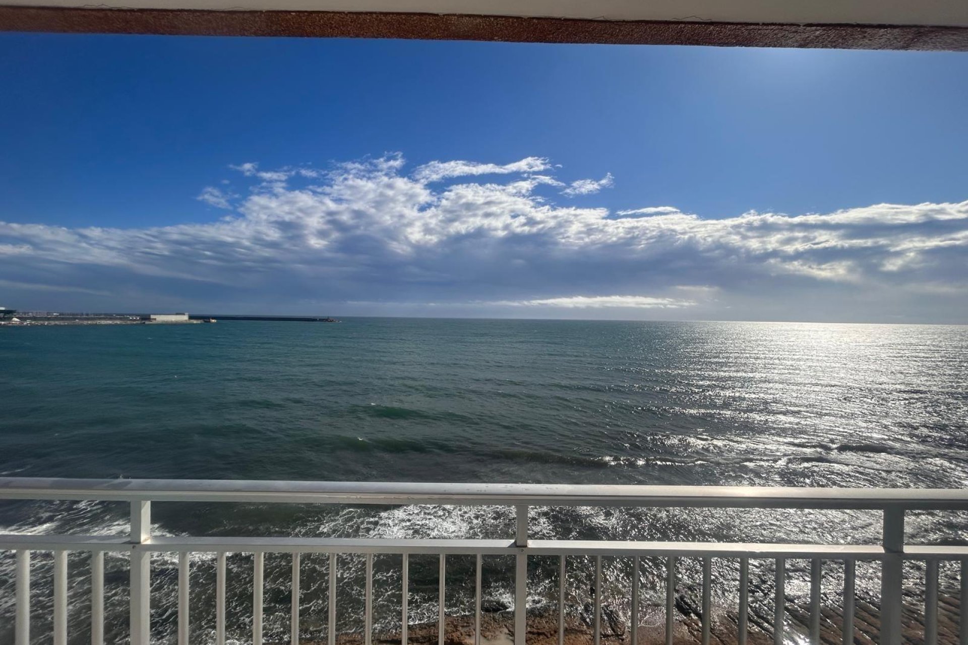 Herverkoop - Appartement -
Torrevieja - Playa De Los Naufragos