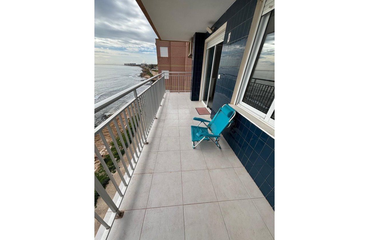 Herverkoop - Appartement -
Torrevieja - Playa De Los Naufragos
