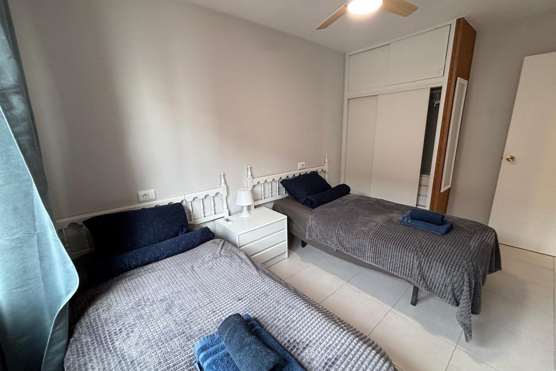 Herverkoop - Appartement -
Torrevieja - Playa De Los Naufragos