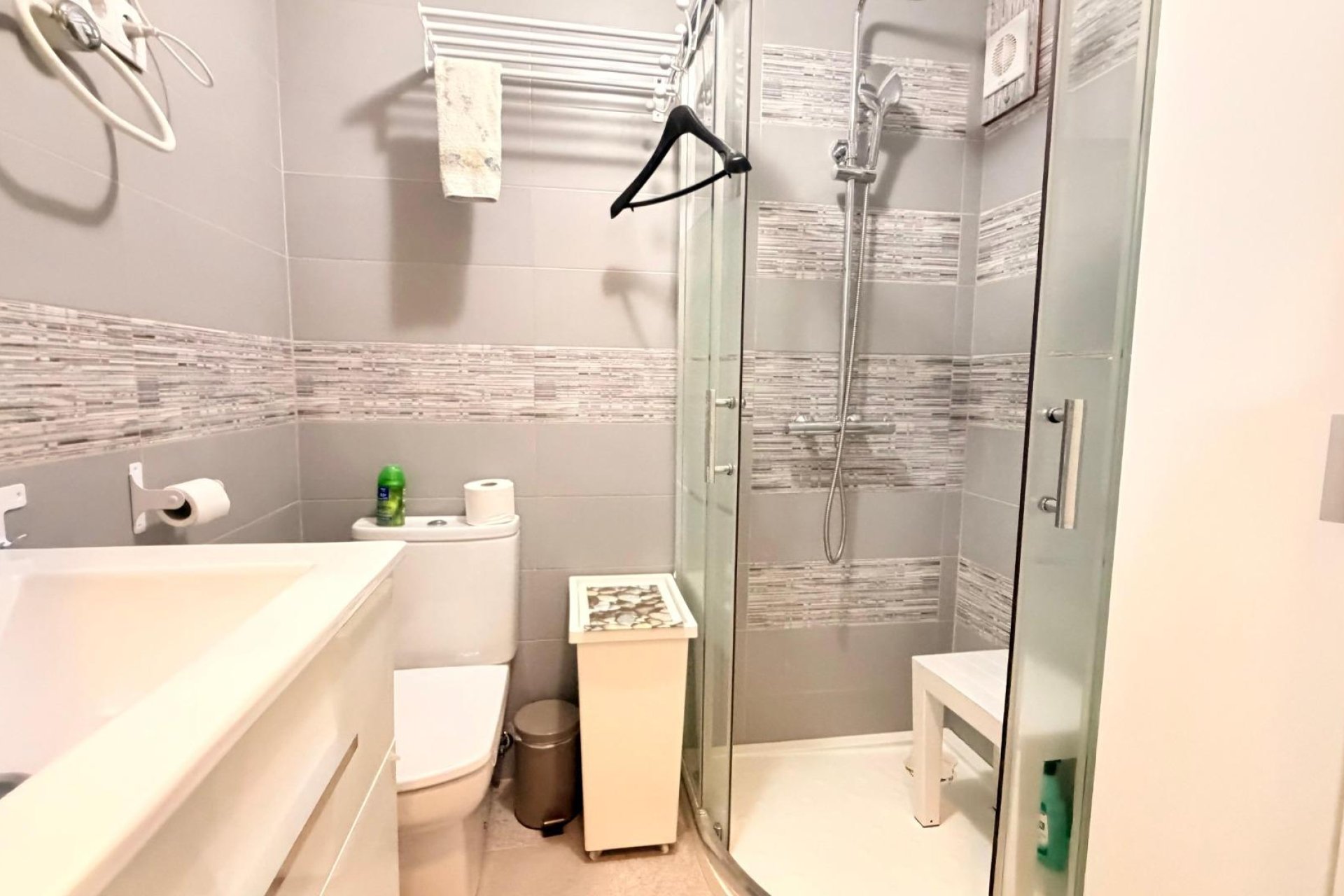 Herverkoop - Appartement -
Torrevieja - Playa De Los Naufragos