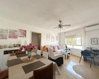 Herverkoop - Appartement -
Torrevieja - Playa De Los Naufragos