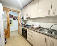 Herverkoop - Appartement -
Torrevieja - Playa De Los Naufragos