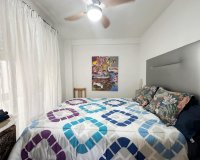 Herverkoop - Appartement -
Torrevieja - Playa De Los Naufragos