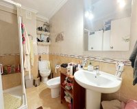 Herverkoop - Appartement -
Torrevieja - Playa De Los Naufragos