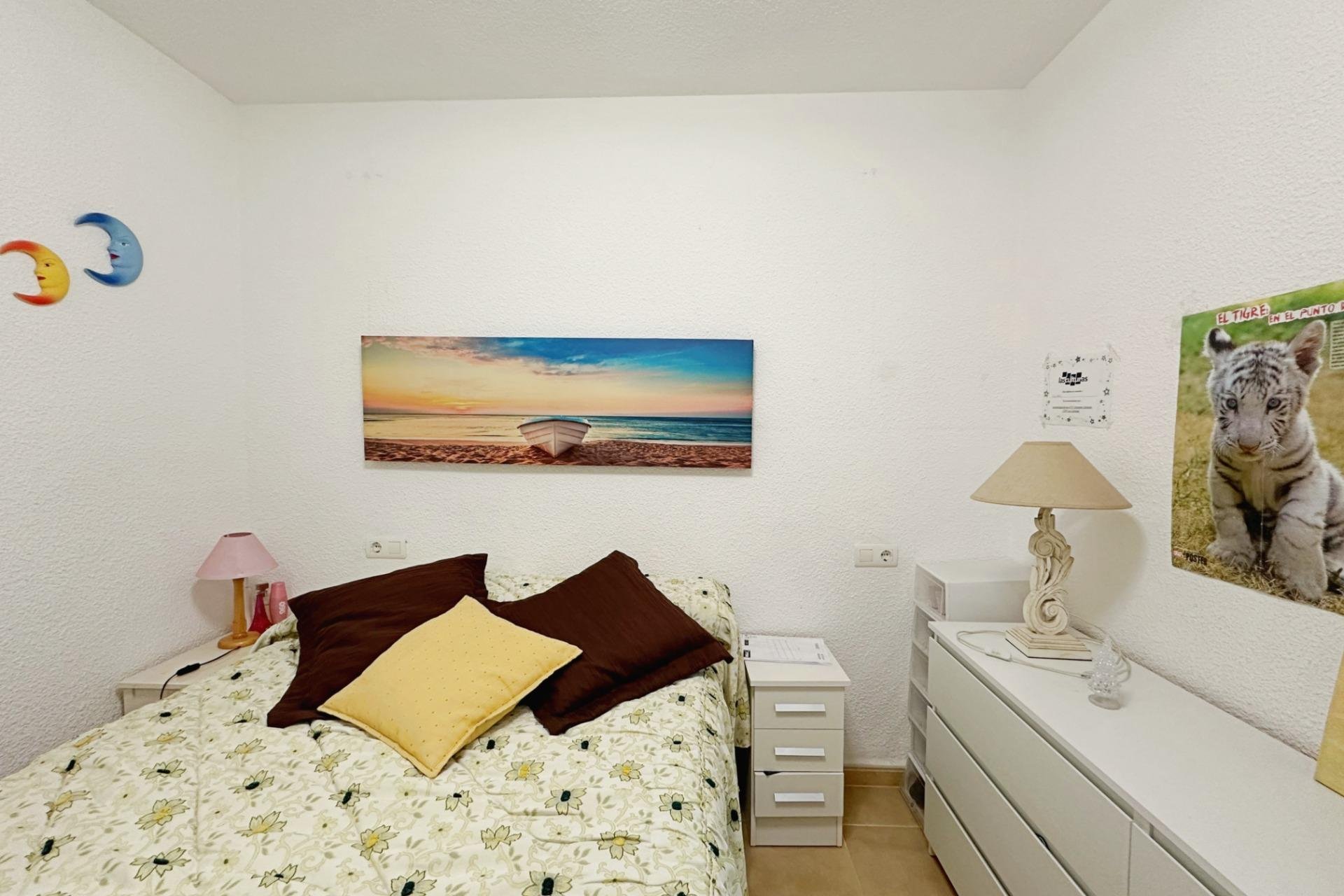 Herverkoop - Appartement -
Torrevieja - Playa De Los Naufragos