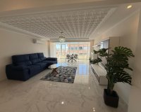 Herverkoop - Appartement -
Torrevieja - Playa del Acequión