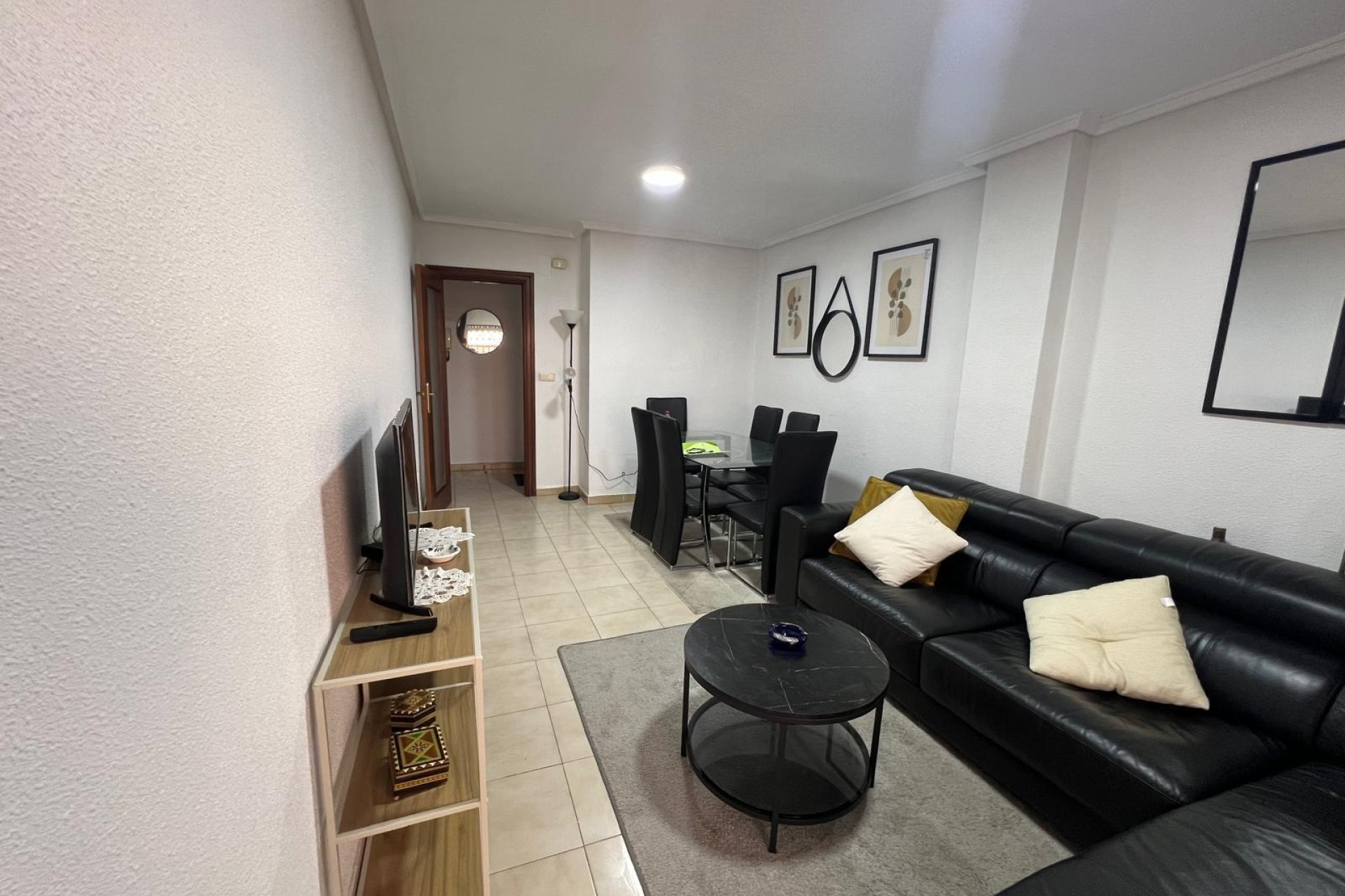 Herverkoop - Appartement -
Torrevieja - Playa del Cura