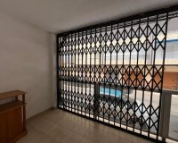 Herverkoop - Appartement -
Torrevieja - Playa del Cura